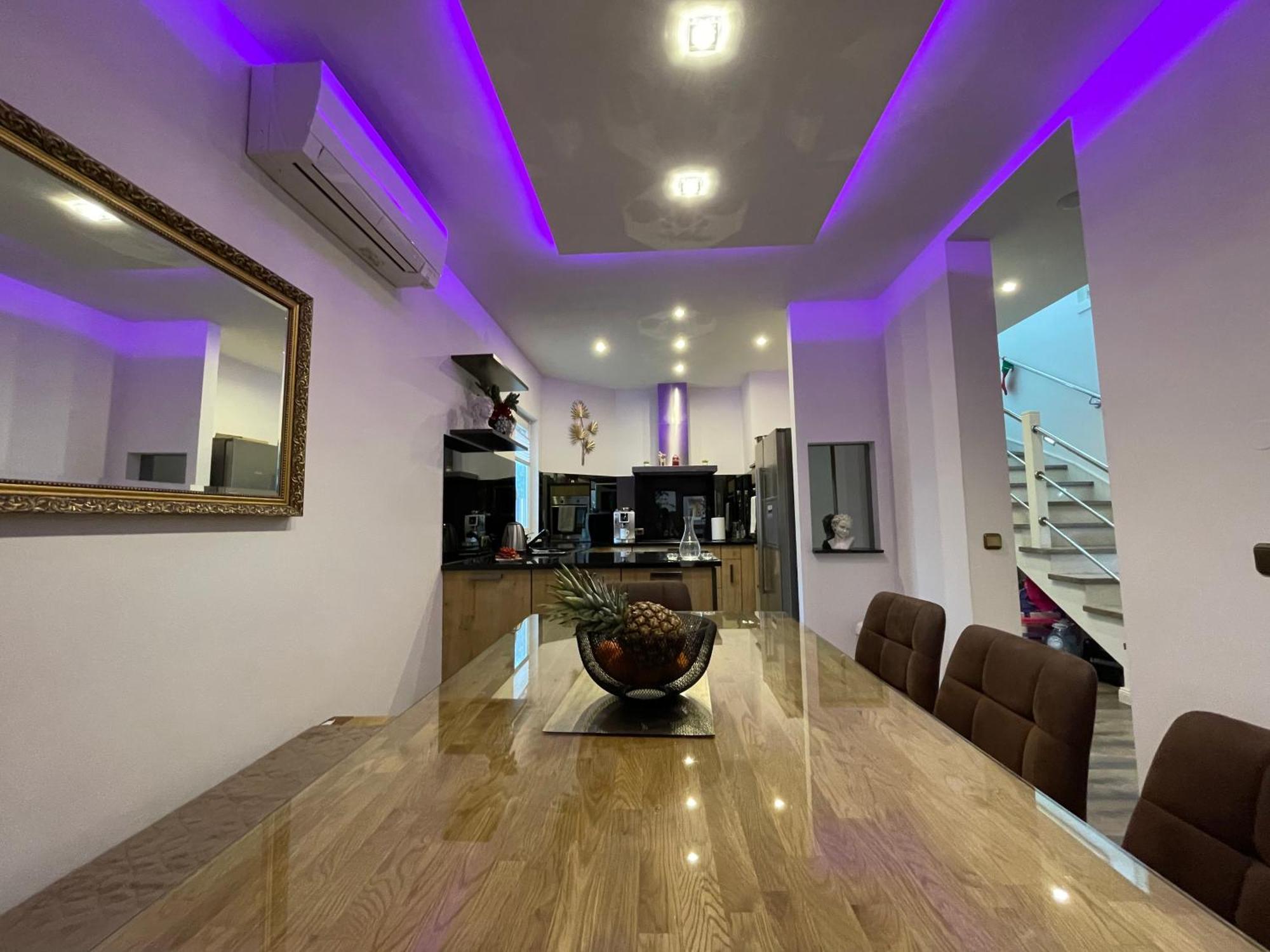 Villa Andrijana - Exclusively Yours - Family Getaway With Private Pool Kaštela Екстериор снимка
