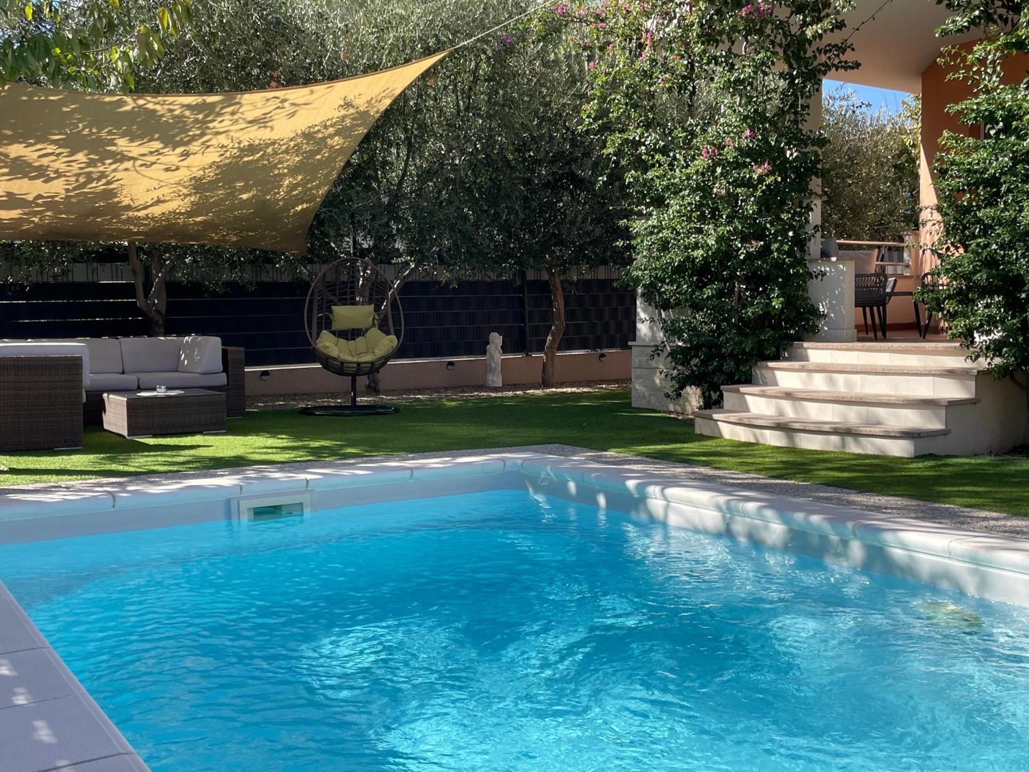 Villa Andrijana - Exclusively Yours - Family Getaway With Private Pool Kaštela Екстериор снимка