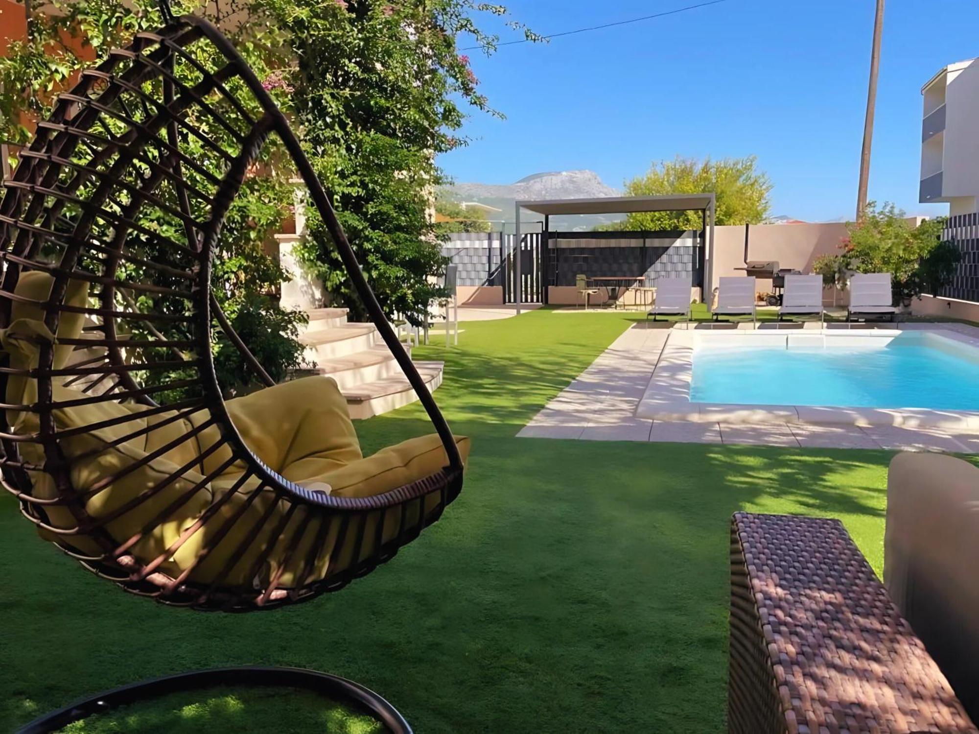 Villa Andrijana - Exclusively Yours - Family Getaway With Private Pool Kaštela Екстериор снимка