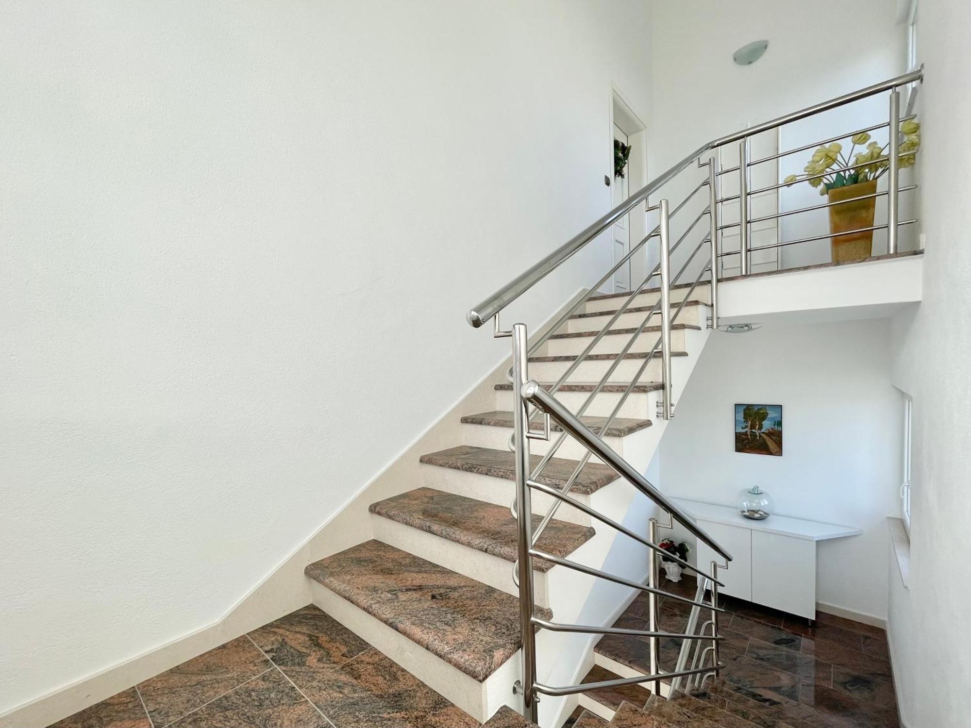 Villa Andrijana - Exclusively Yours - Family Getaway With Private Pool Kaštela Екстериор снимка